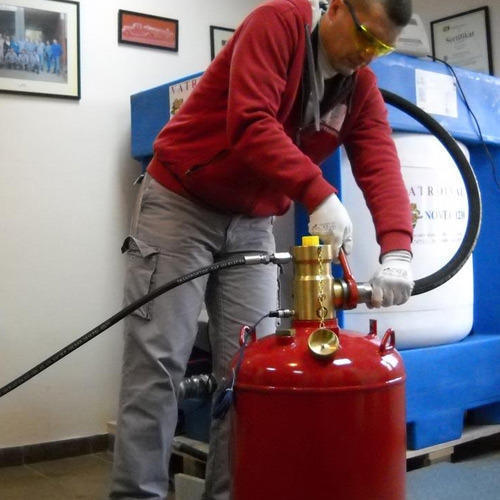 Fire Extinguishers Refilling Service